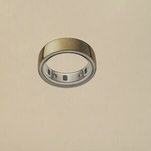 New Unopened Oura Ring 4 GOLD Size 10